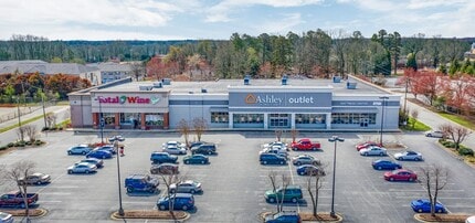 3503 W Gate City Blvd, Greensboro, NC à louer Photo intérieure– Image 2 sur 2
