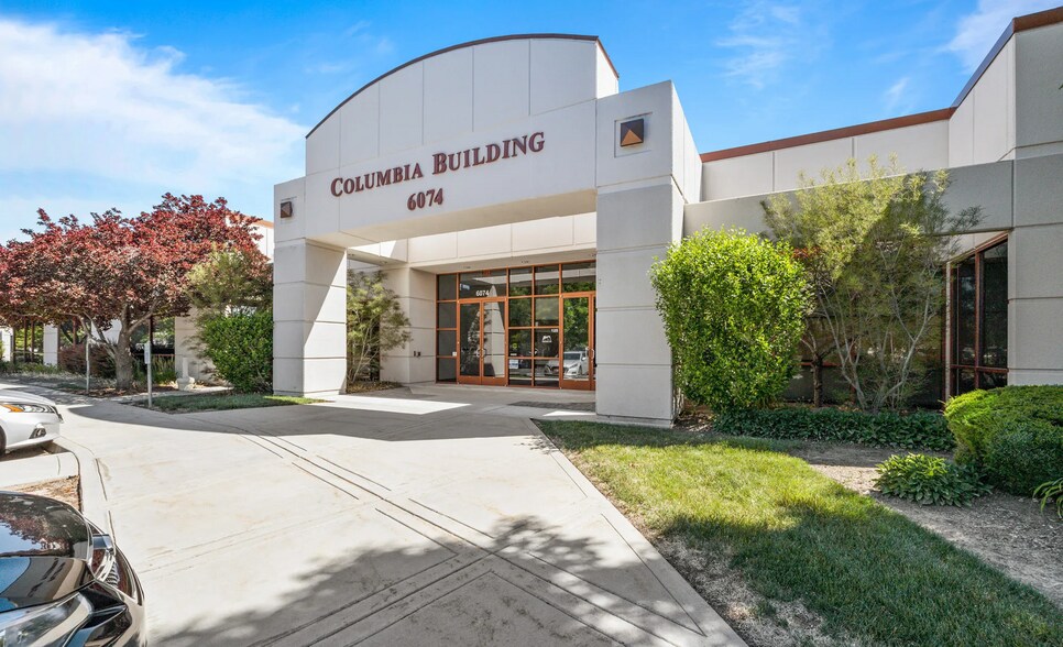 6074 N Discovery Way, Boise, ID à vendre - Photo de l’immeuble – Image 3 sur 17