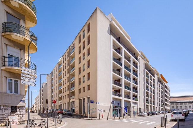 Plus de détails pour 6 Rue Leon Gozlan, Marseille - Bureau à louer