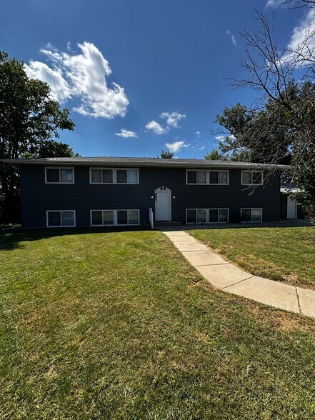 4831 Tama St, Marion, IA à vendre - Photo de l’immeuble – Image 3 sur 4