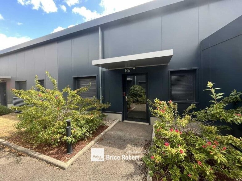 5 Rue Antonin Dumas, Vénissieux à louer - Photo de l’immeuble – Image 1 sur 4