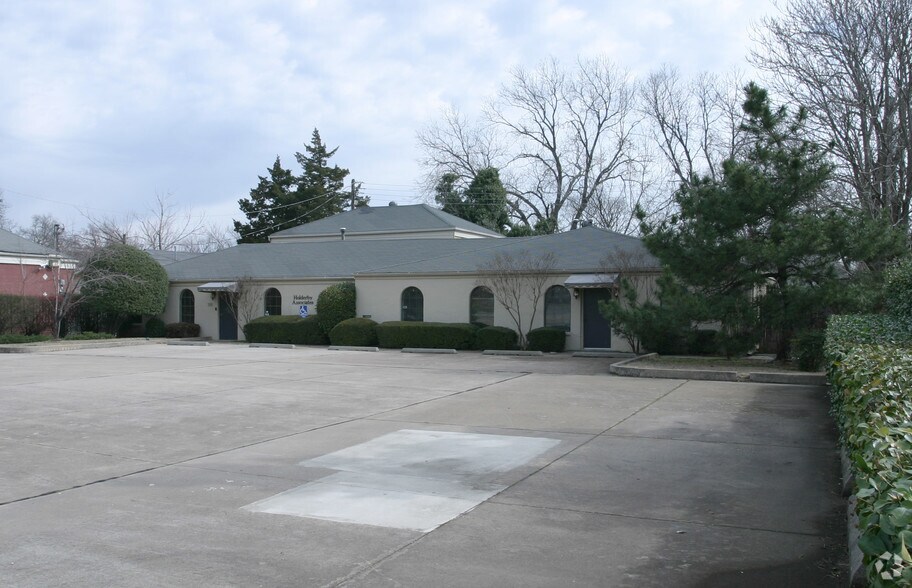 1916 N Drexel Blvd, Oklahoma City, OK à louer - Photo de l’immeuble – Image 3 sur 4