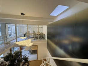 8 Rue De Lévis, Paris à louer Photo intérieure– Image 1 sur 5