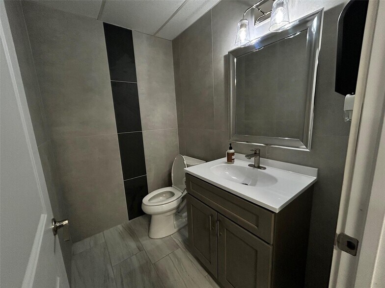 159 S Graham St, Stephenville, TX à louer - Photo de l’immeuble – Image 2 sur 9