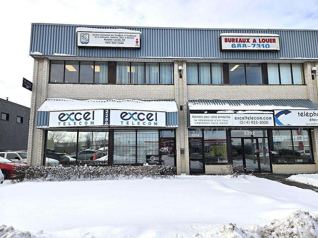 2284-2296 Boul Industriel, Laval, QC à louer Photo de l’immeuble– Image 1 sur 5