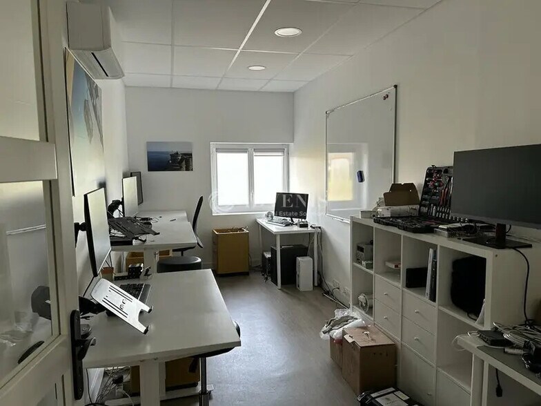 Bureau dans CLERMONT-L'HERAULT à louer - Photo intérieure – Image 2 sur 4
