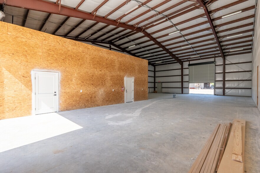 4133 Ashley Ln, College Station, TX à louer - Photo de l’immeuble – Image 3 sur 9