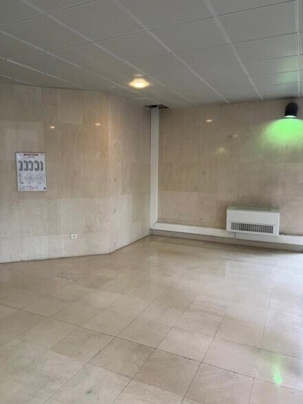 Bureau dans Guyancourt à louer - Photo intérieure – Image 2 sur 9