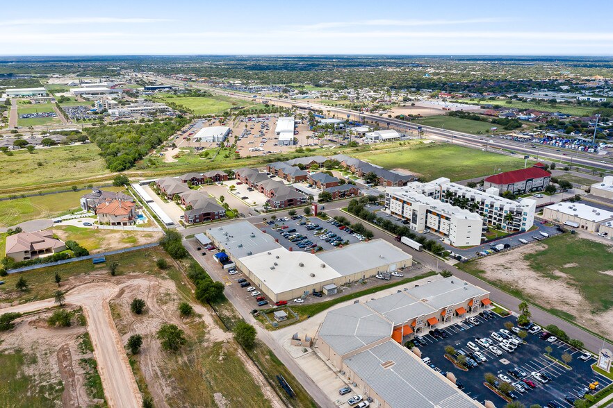 901 Travis St, Mission, TX à vendre - Photo de l’immeuble – Image 3 sur 31
