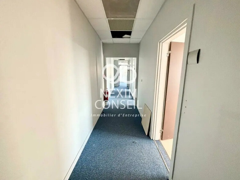 86 Avenue Louis Roche, Gennevilliers à louer - Photo de l’immeuble – Image 2 sur 12