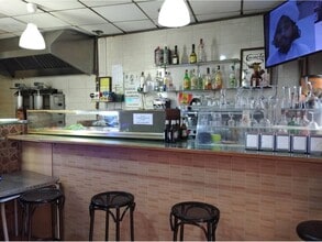 Local commercial dans Barcelone, Barcelona à louer Photo intérieure– Image 2 sur 4