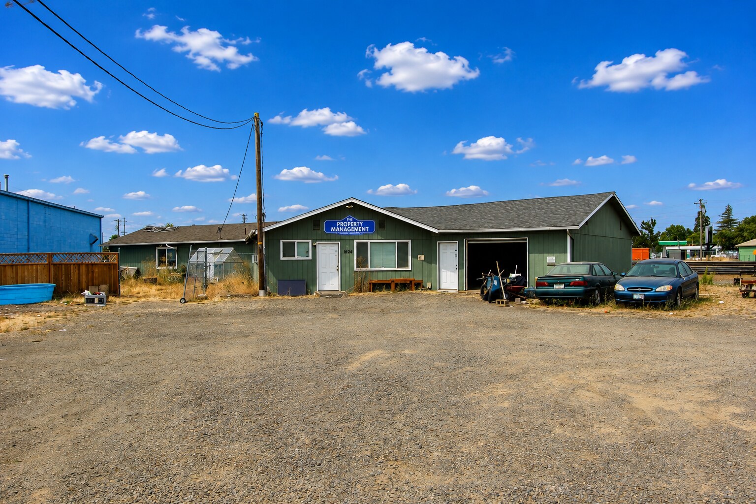 1624 Ferry St SW, Albany, OR à vendre Photo de l’immeuble– Image 1 sur 35