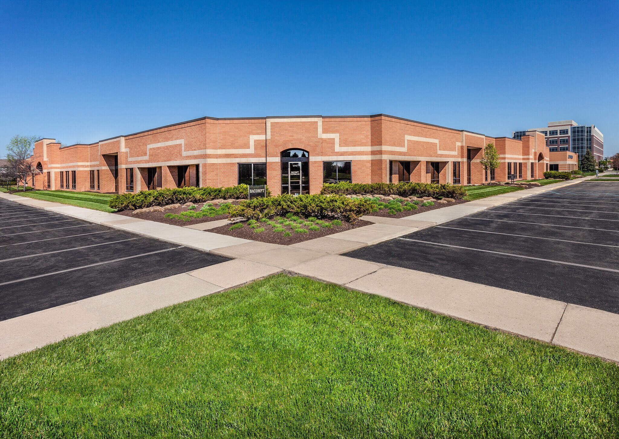 12722-12802 Hamilton Crossing Blvd, Carmel, IN à louer Photo de l’immeuble– Image 1 sur 2