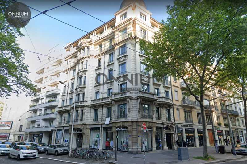 Bureau dans Lyon à louer - Photo de l’immeuble – Image 1 sur 4