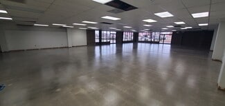 Plus de détails pour 2854 Wade Hampton Blvd, Taylors, SC - Local commercial à louer