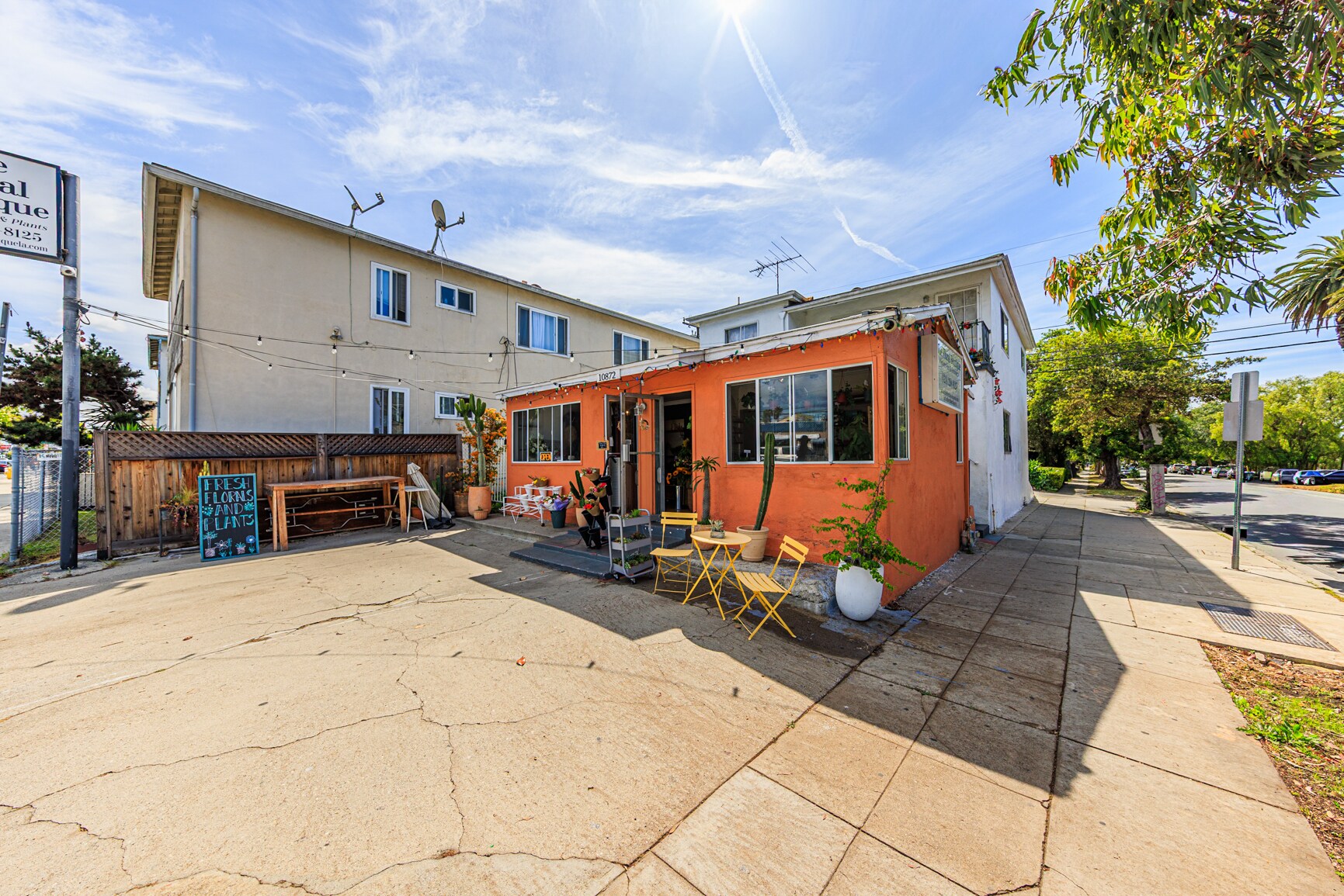 10872-10874 Venice Blvd, Los Angeles, CA à vendre Photo principale– Image 1 sur 3