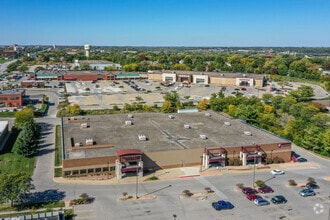 9999 University Ave, Clive, IA - VUE AÉRIENNE  vue de carte - Image1