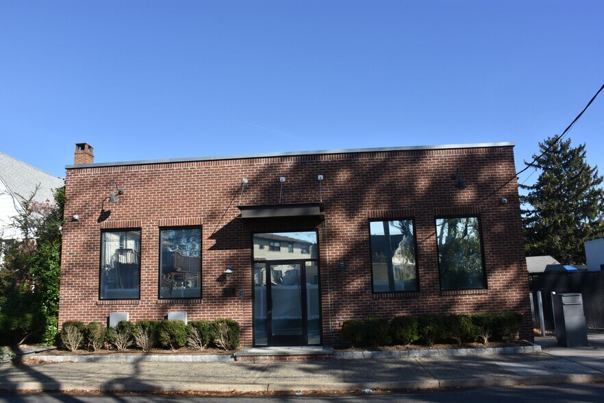 92 Kennedy St, Hackensack, NJ à vendre - Photo de l’immeuble – Image 3 sur 20