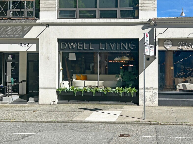 1062 Homer St, Vancouver, BC à louer - Photo de l’immeuble – Image 2 sur 28