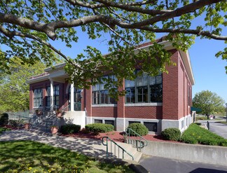 Plus de détails pour 12 Breakneck Hill Rd, Lincoln, RI - Bureau à louer