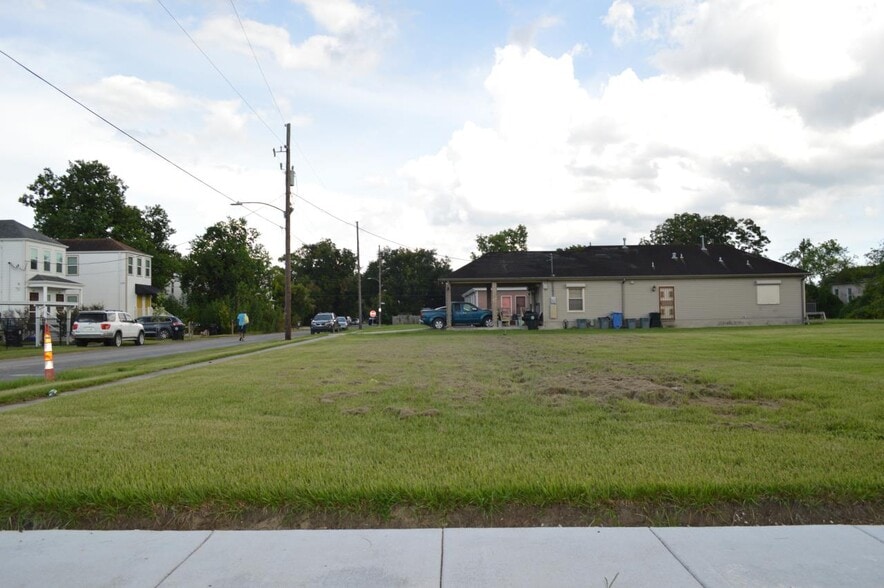 1745 Egania st, New Orleans, LA à vendre - Photo principale – Image 1 sur 1