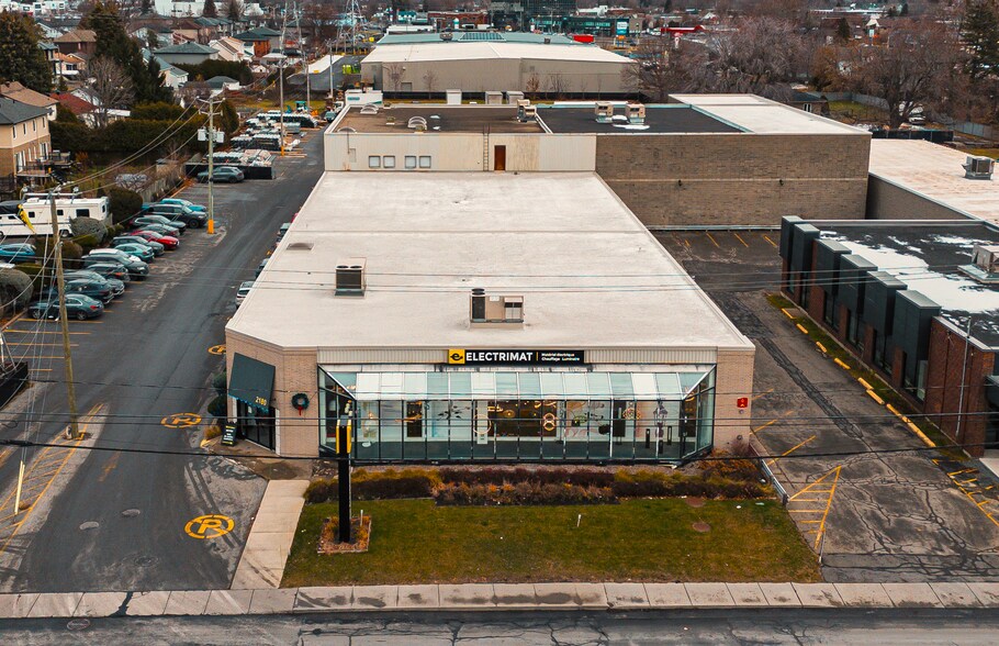 2180 Lapinière, Brossard, QC à vendre - Photo de l’immeuble – Image 1 sur 7