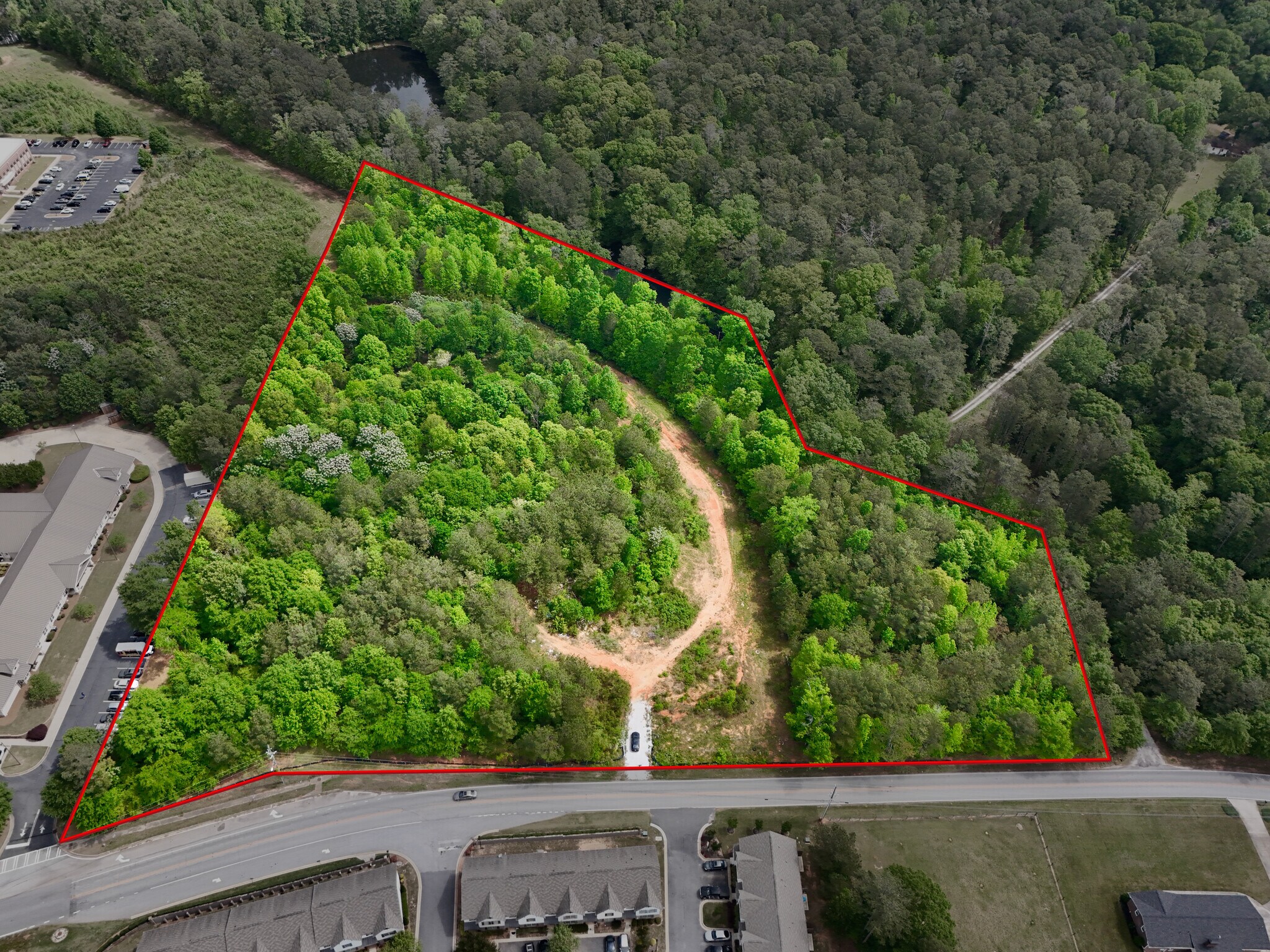 7701 S Dearing Rd, Covington, GA à vendre Photo de l’immeuble– Image 1 sur 12