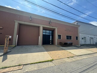 Plus de détails pour 10-12 Niagara Ave, Freeport, NY - Industriel/Logistique à louer