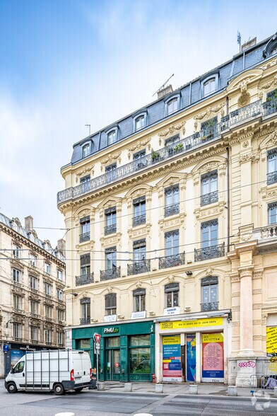 Local commercial dans Lyon à louer - Photo de l’immeuble – Image 2 sur 2