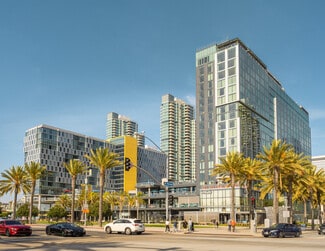 Plus de détails pour 900 Bayfront Ct, San Diego, CA - Local commercial à louer