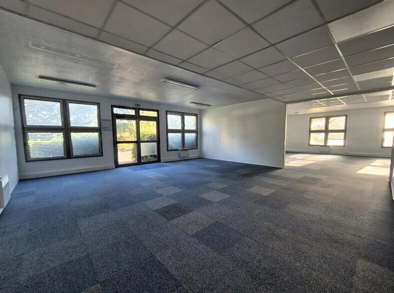 4 Allée Emile Reynaud, Torcy à louer - Photo de l’immeuble – Image 1 sur 10