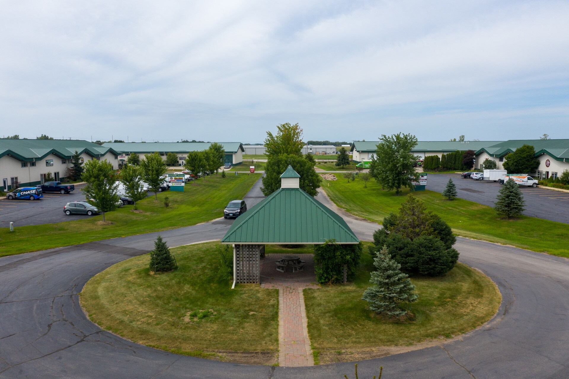 2316 230th St, Ames, IA à louer Aérien– Image 1 sur 12