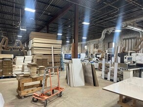 910 N Wellwood Ave, Lindenhurst, NY à louer Photo intérieure– Image 1 sur 7