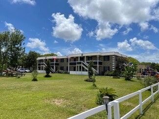Plus de détails pour 403 W Broad St, Freeport, TX - Logement à vendre