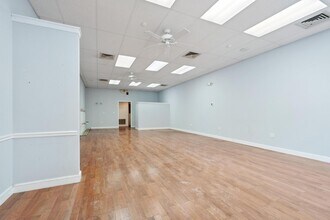 225 Groton Rd, Westford, MA à louer Photo intérieure– Image 1 sur 10