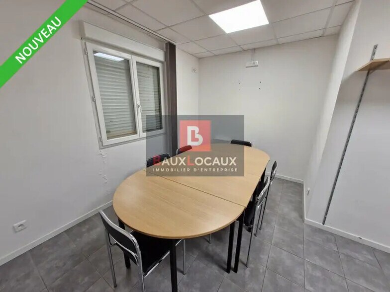 Bureau dans Fos-sur-Mer à louer - Photo intérieure – Image 2 sur 6