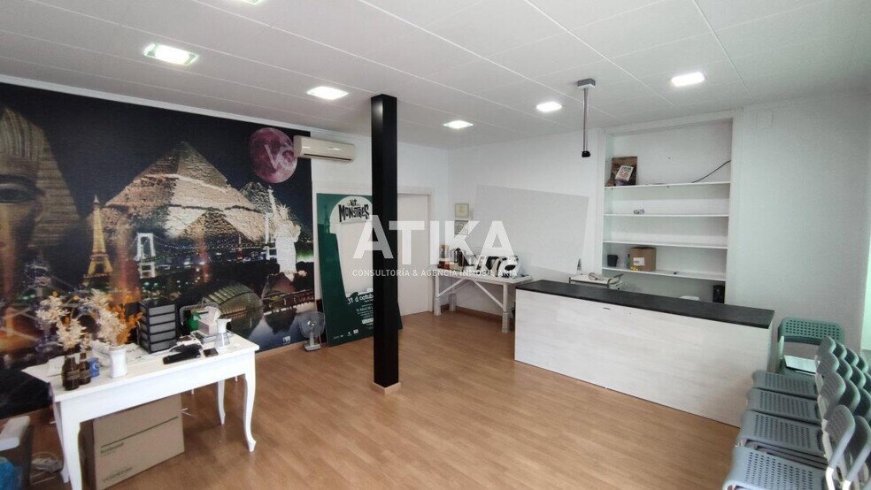 Local commercial dans València, Valencia à vendre - Photo de l’immeuble – Image 3 sur 7