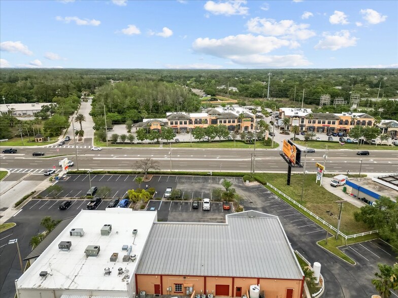 3684 Tampa Rd, Oldsmar, FL à vendre - Photo de l’immeuble – Image 1 sur 26