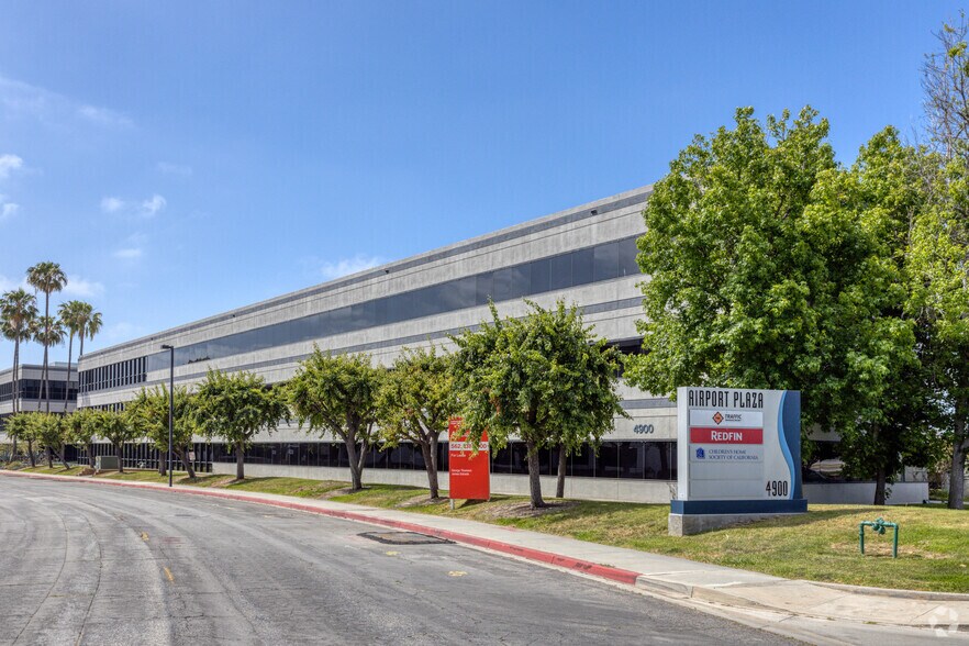 4900 Airport Plaza Dr, Long Beach, CA à vendre - Photo principale – Image 1 sur 7