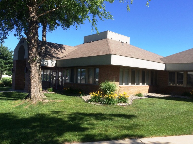 3040 Windsor Ct, Elkhart, IN à louer - Photo de l’immeuble – Image 1 sur 5