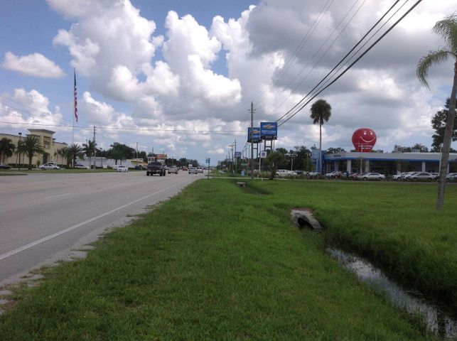 4250 S US Hwy 1, Fort Pierce, FL à vendre - Autre – Image 3 sur 10