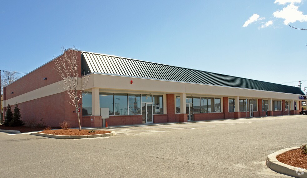 580-586 Valley St, Manchester, NH à vendre - Photo de l’immeuble – Image 3 sur 3