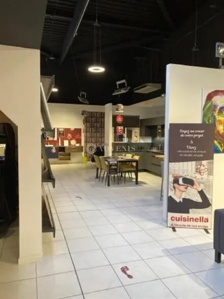 Local commercial dans Frouard à louer - Photo de l’immeuble – Image 3 sur 5