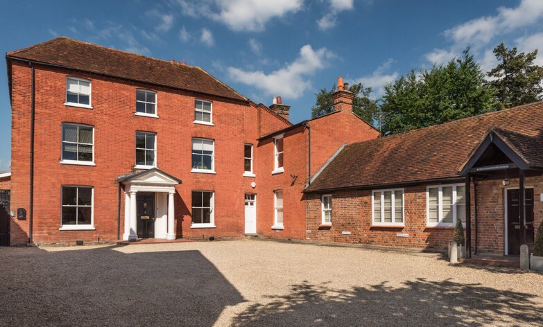 93 High St, Burnham à louer - Photo de l’immeuble – Image 2 sur 6