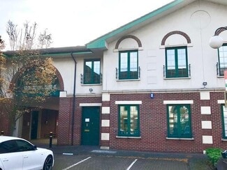 Plus de détails pour Bourne Court, Southend Rd, Woodford Green - Coworking à louer