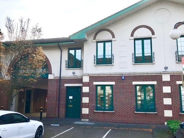 Bourne Court, Southend Rd, Woodford Green à louer Photo de l’immeuble– Image 1 sur 6
