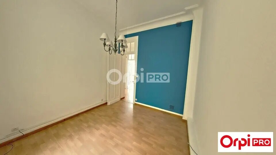 Bureau dans Lille à louer - Photo de l’immeuble – Image 3 sur 7