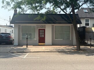 Plus de détails pour 106 Colborne St E, Whitby, ON - Local commercial à louer