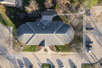 123 S Miller Rd, Akron, OH - Vue aérienne vue de carte - Image1
