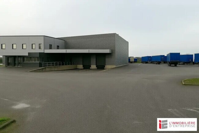Plus de détails pour Industriel/Logistique à louer